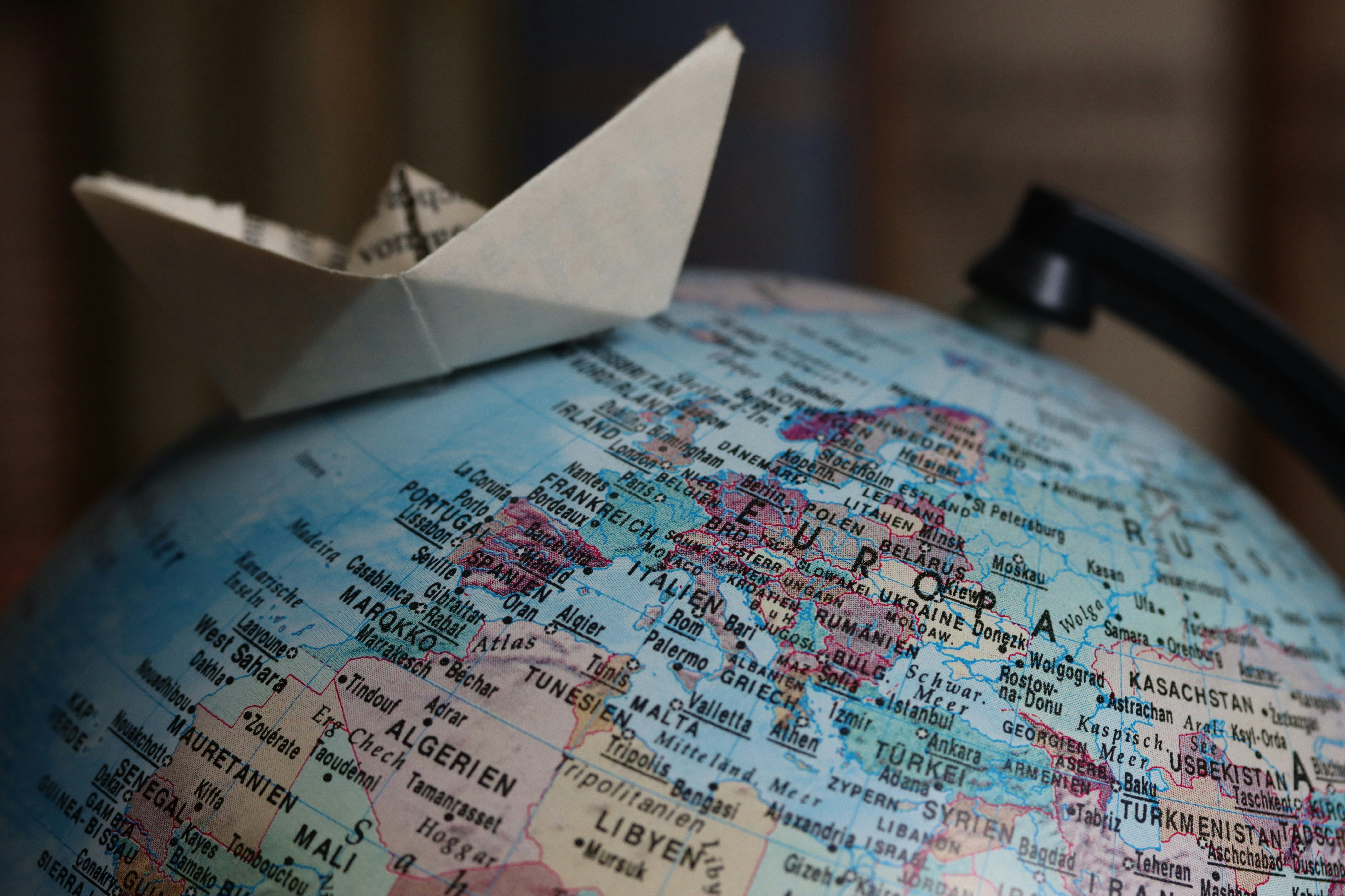 Crossing borders by making do with what you have